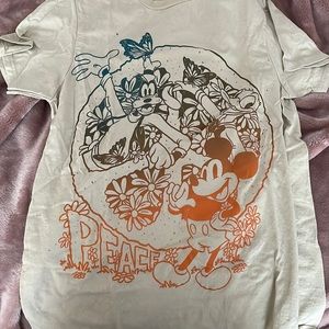 Vintage Style Disney tee shirt